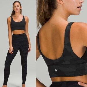 Lululemon Align Reversible Bra *Light Support, A/B Cup Black Sz 4